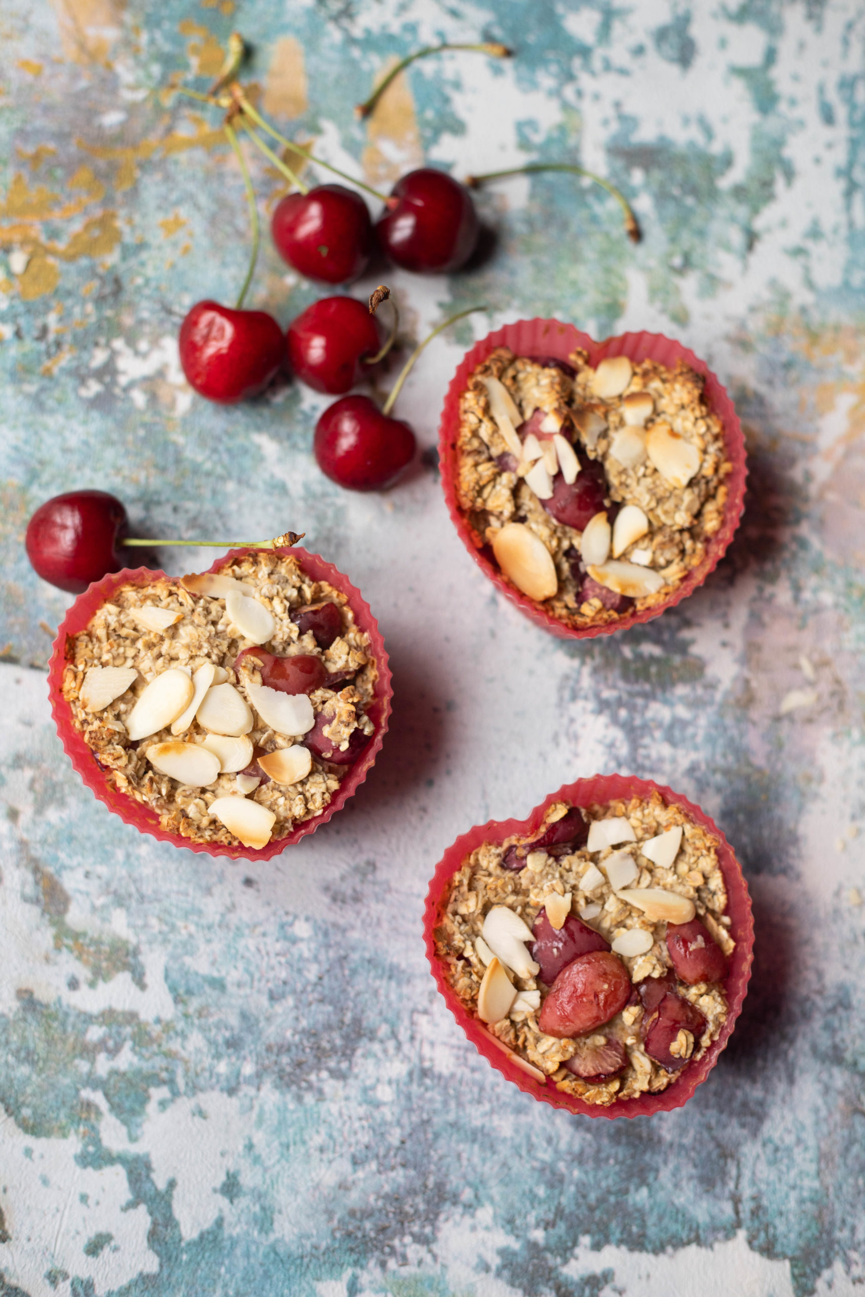 cherry bakewell oats muffin recipe