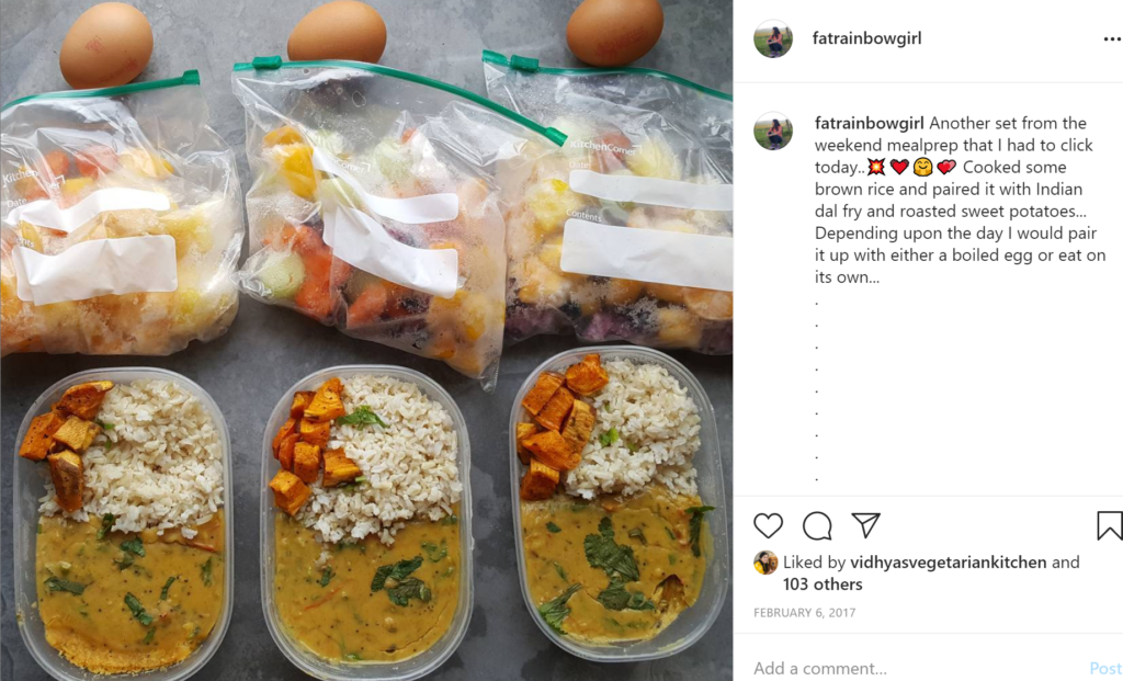 meal prep for weight loss, 3 boxes of rice and curry, 3 boiled eggs, 3 smoothie bags